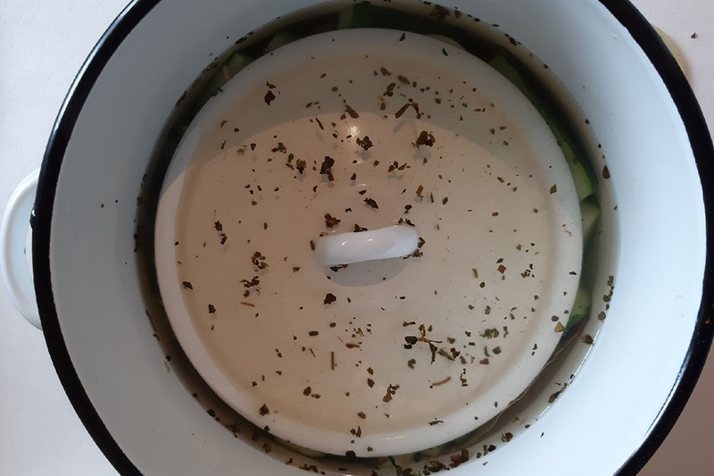 Добавить воду