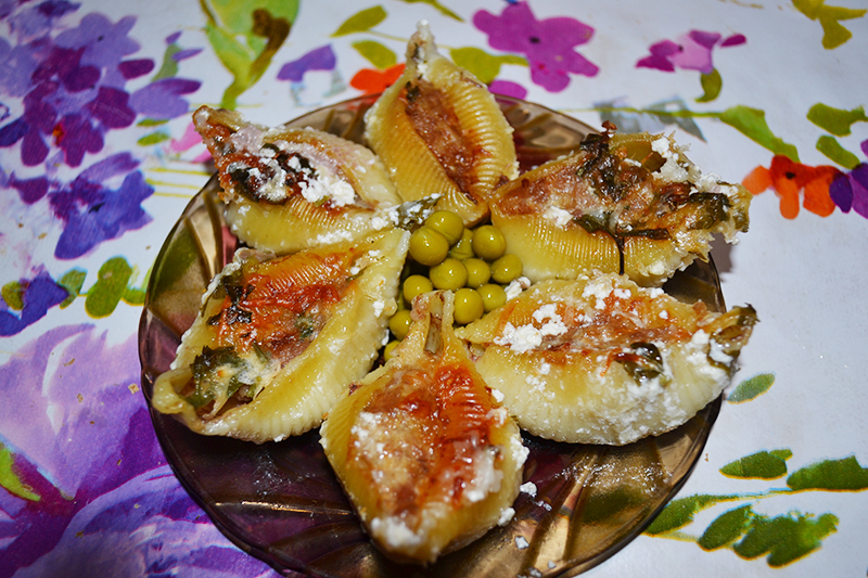 Фаршированные конкильони