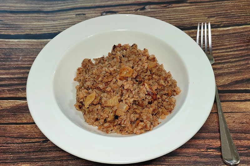 Гречневая каша с луком