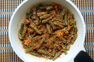 Обжариваем овощи