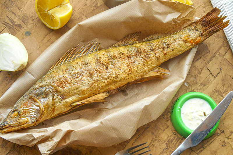 Окунь на гриле