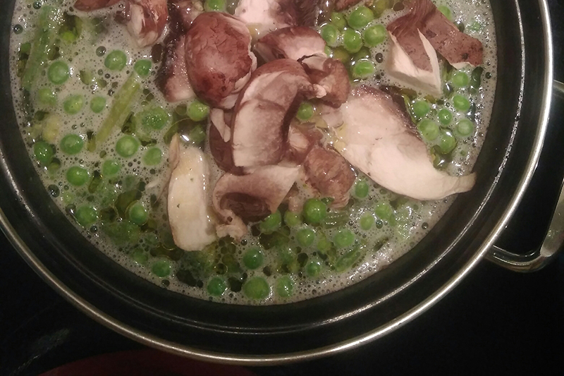 Отвариваем овощи