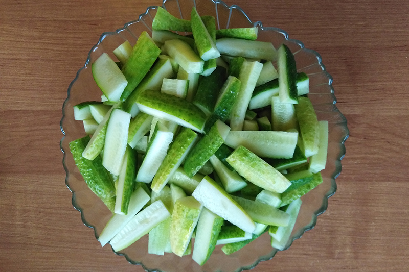 Подготовить огурцы