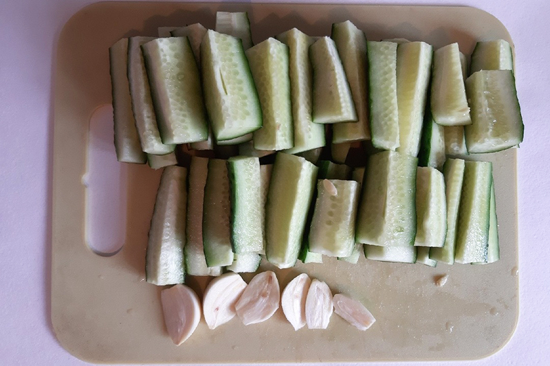 Подготовка огурцов